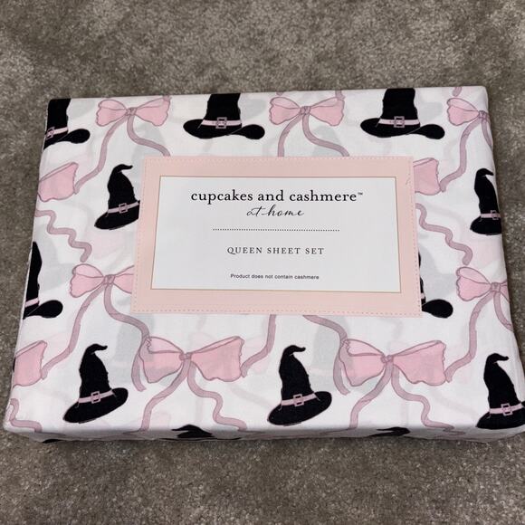 Cupcakes & Cashmere Witch Hat Pink Bows QUEEN 4 Piece Sheet Set Halloween NEW - Picture 1 of 3